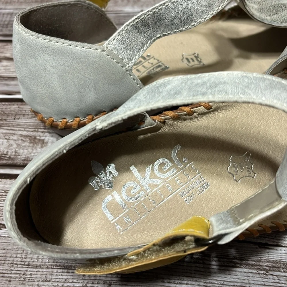 Rieker Silver Leather Closed in Sandal Shoe Women’s Size 39/8